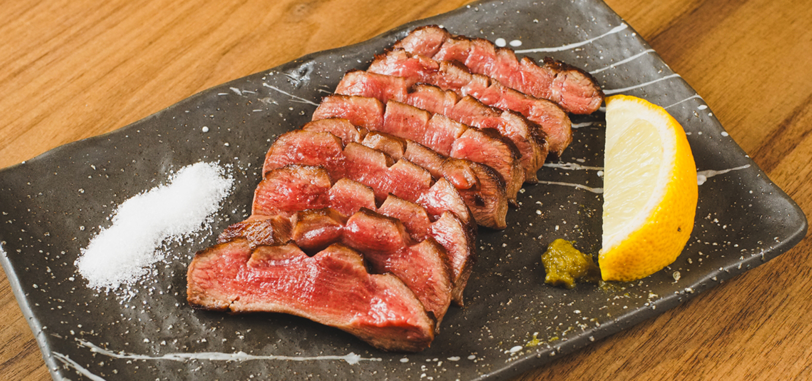 牛タン元の炭火焼き